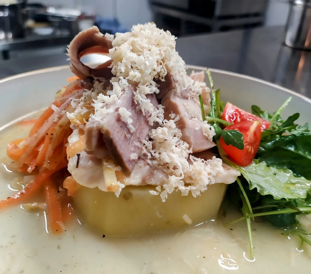 Lungauer Surf & Turf - Mit Forellenfilet & Schweinebauch