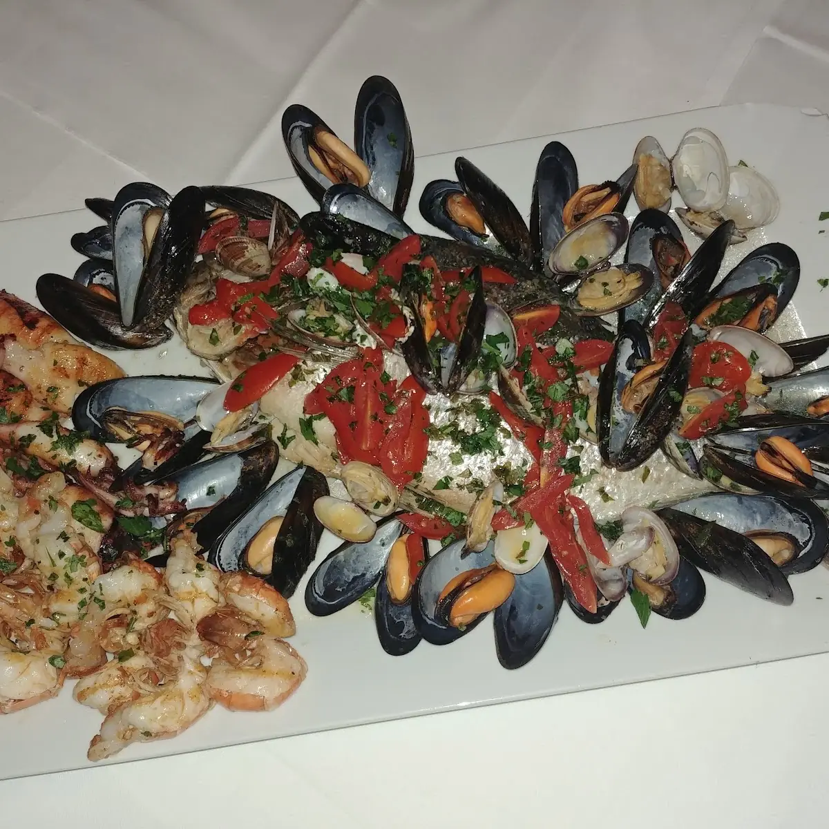 Branzino Alla Pescatora