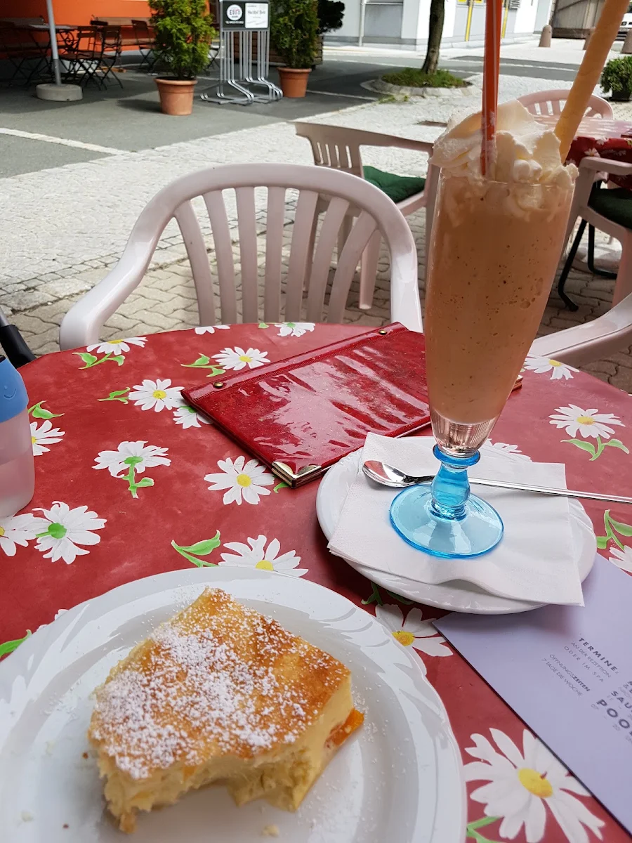 Quark and Apricot Strudel