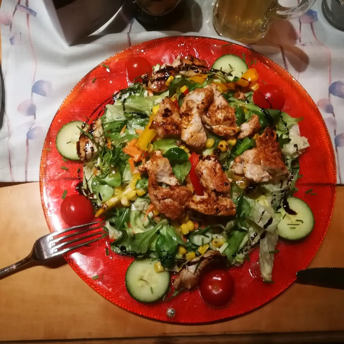 Salatteller Mit Rinderfiletstreifen