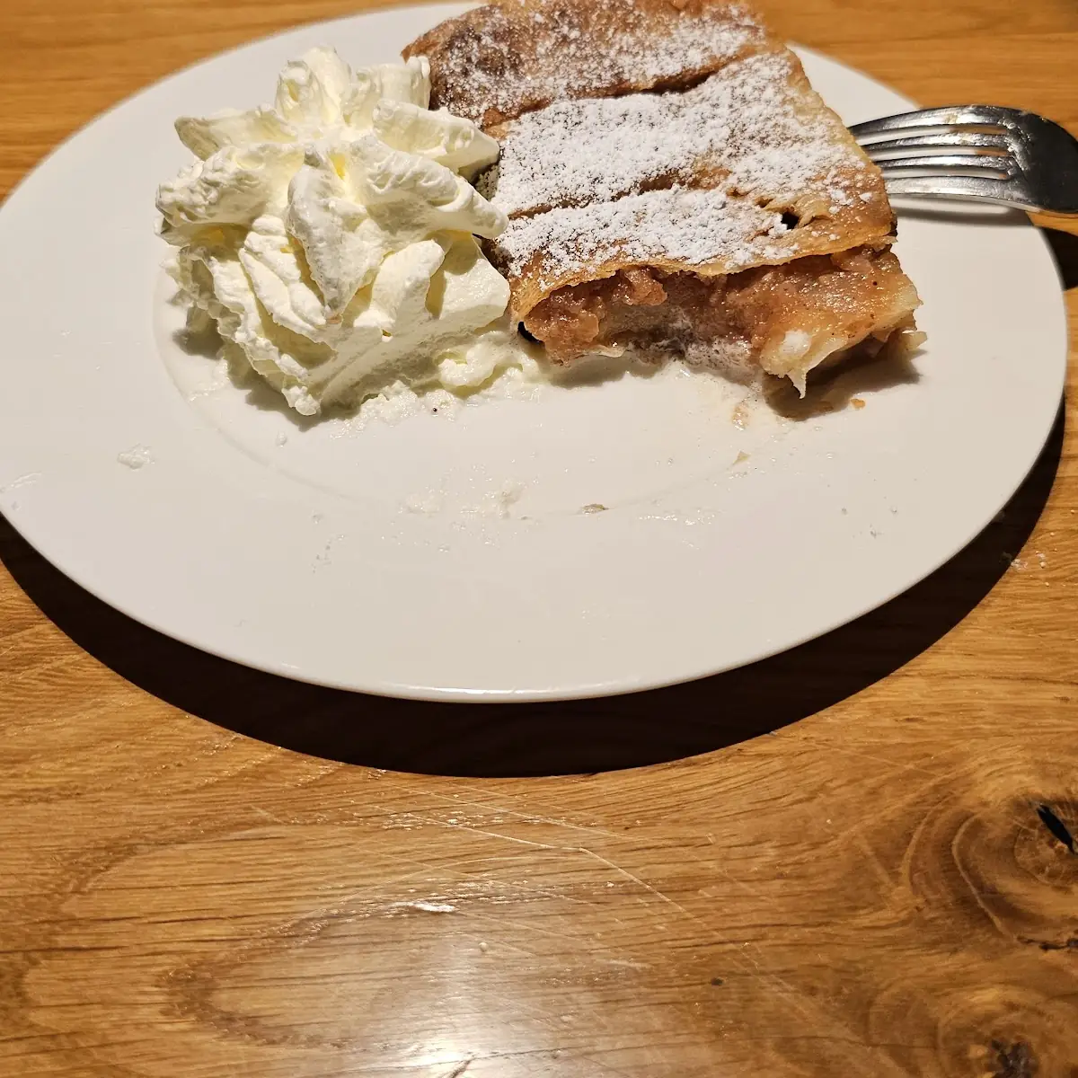Applestrudel Viennese Style