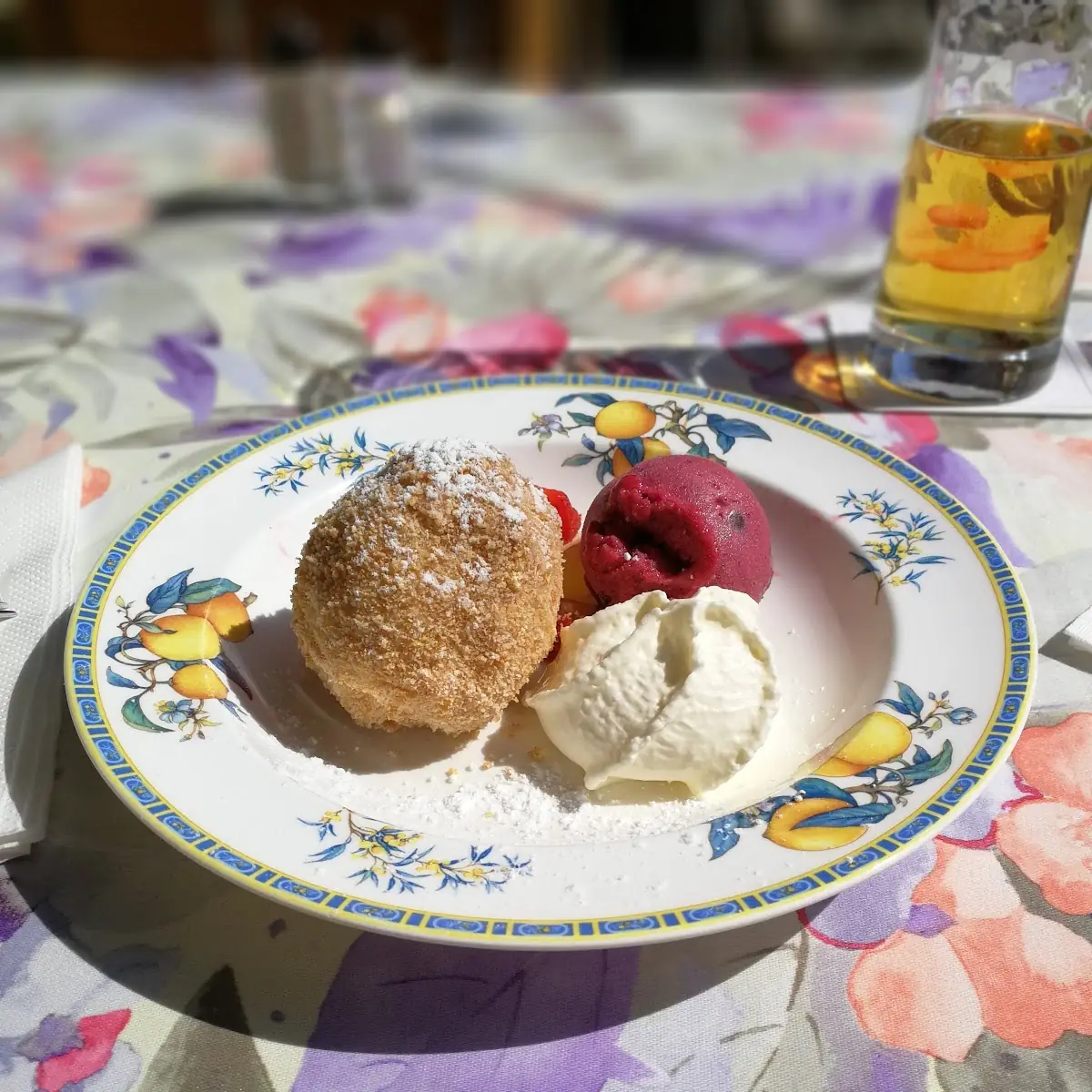 Marillenknödel Mit Eis
