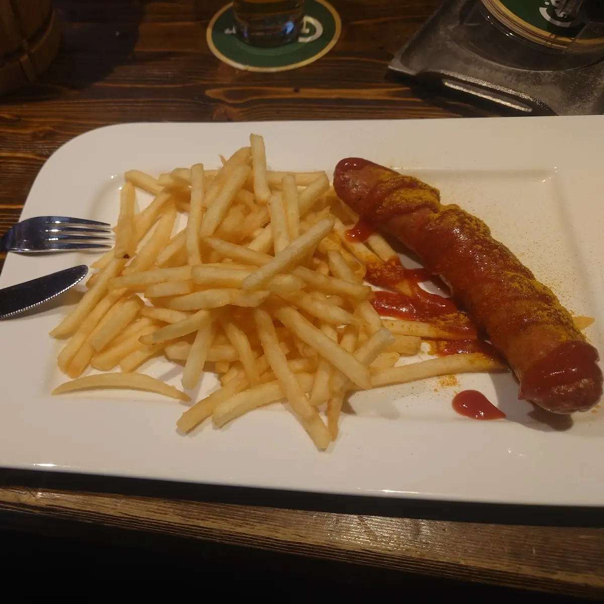 Frankfurter Mit Pommes Frites A M