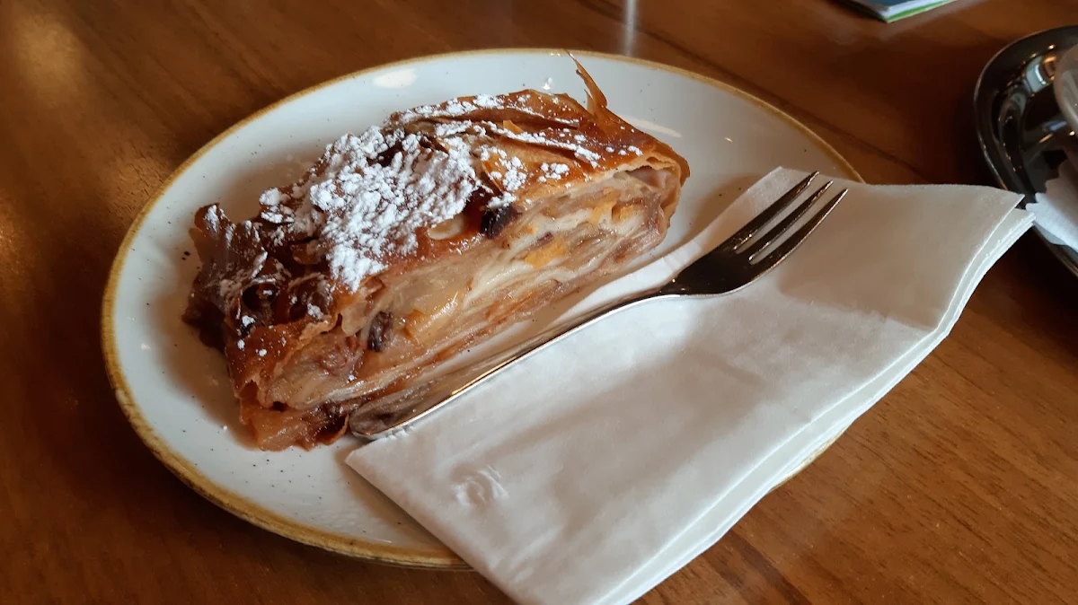 Apple Strudel