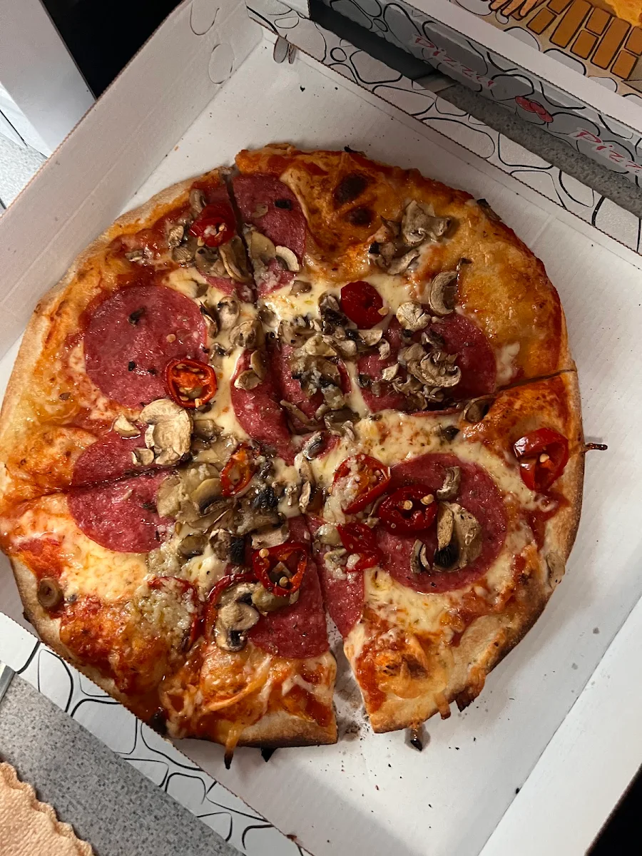Pizza Mafioso