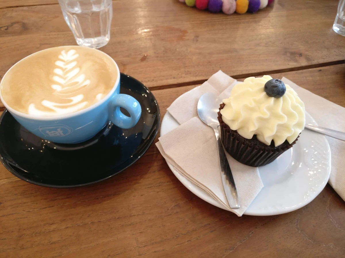 Lemon Cupcake
