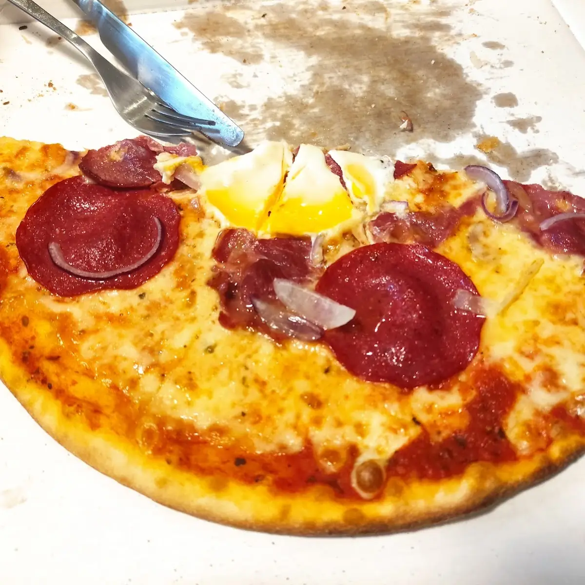 Pizza Tirolese