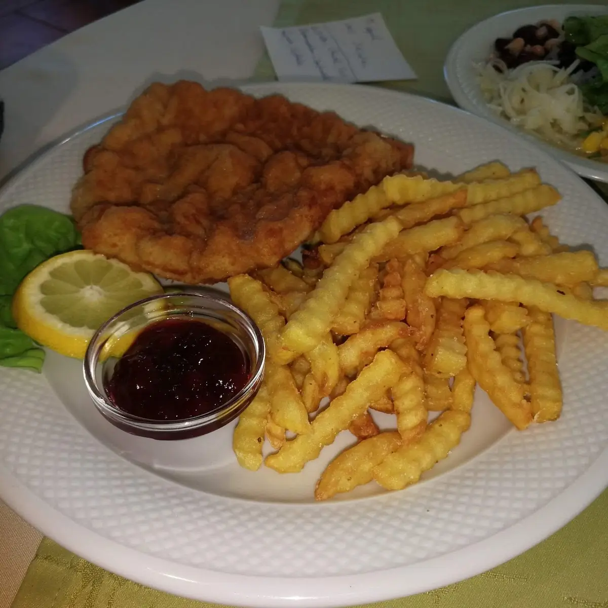 Wiener Mit Pommes