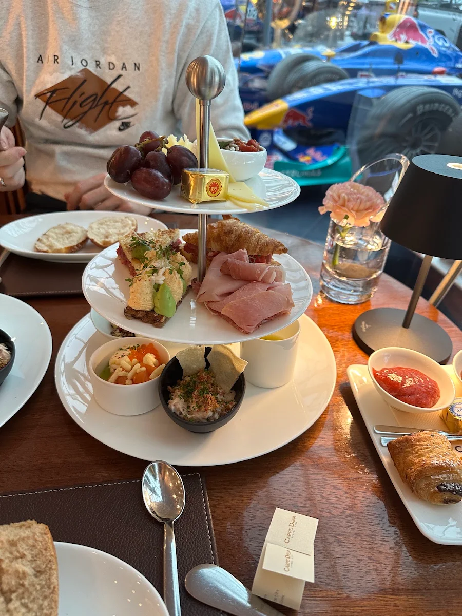 Frühstück Sauer