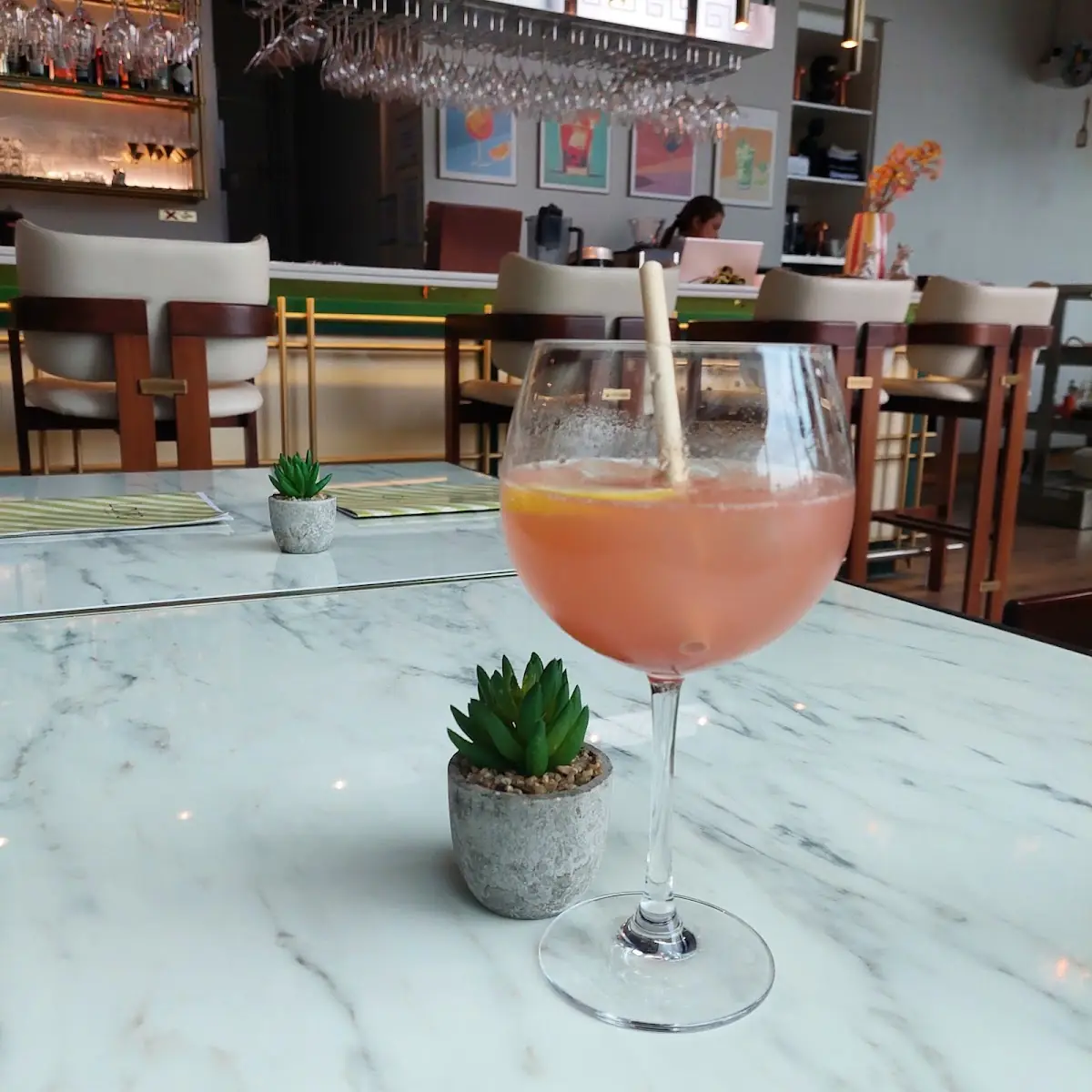 Rhabarber Spritz
