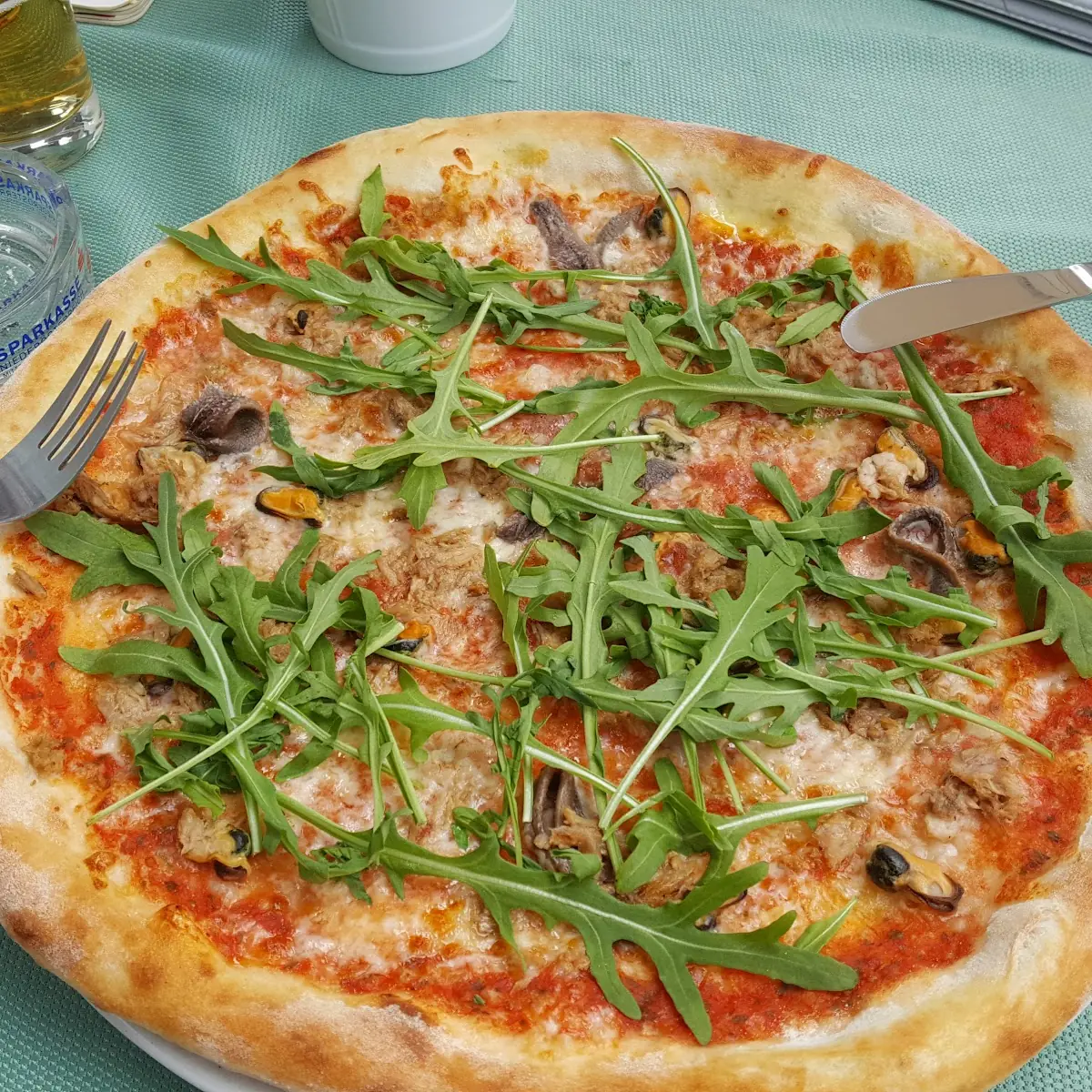 Pizza Frutti Di Mare Rucola Salat