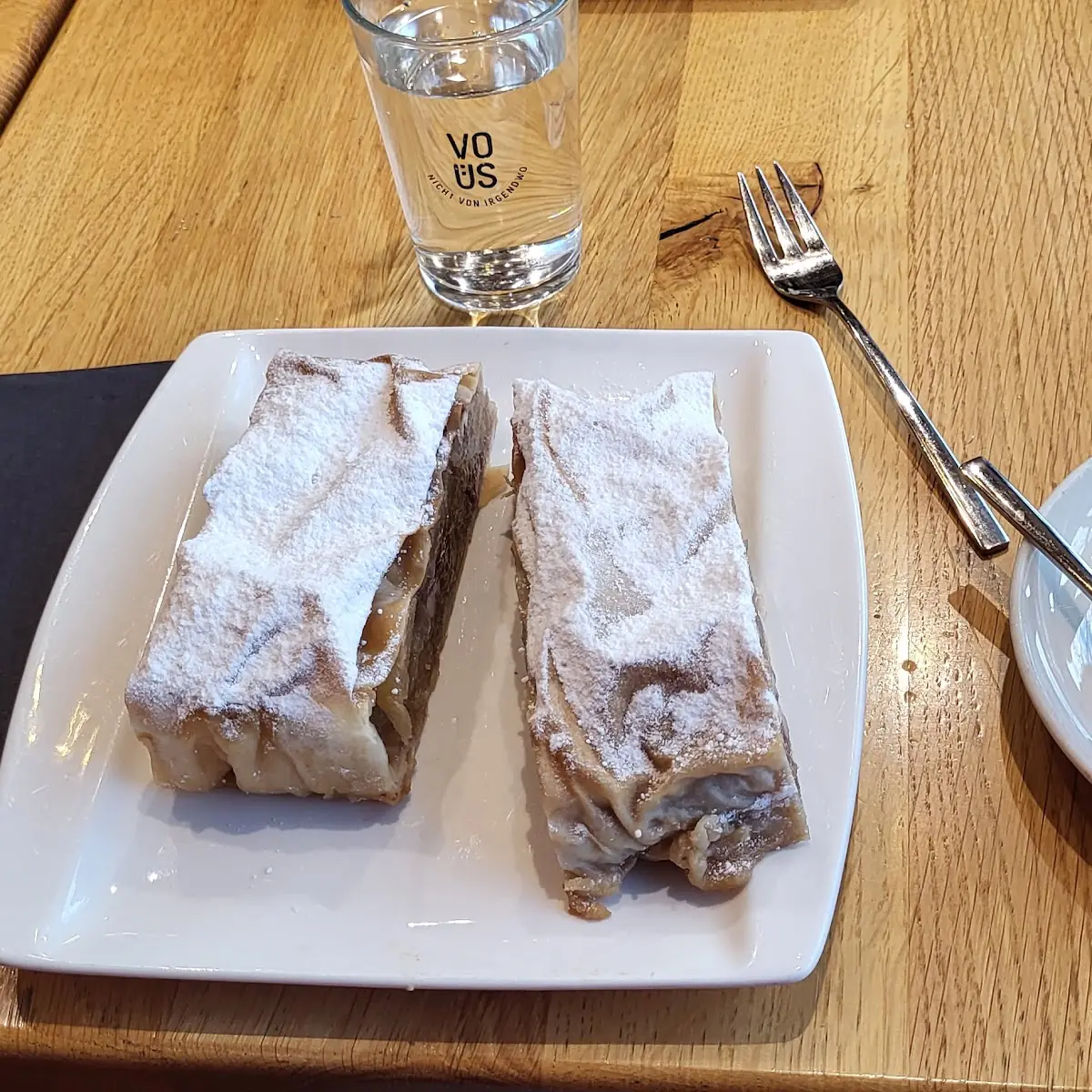 Apfelstrudel