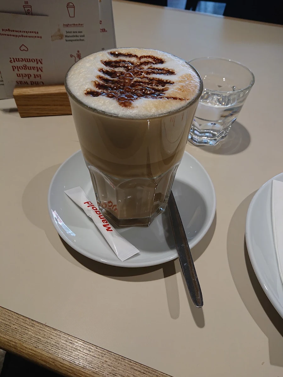 Cappuccino Groß