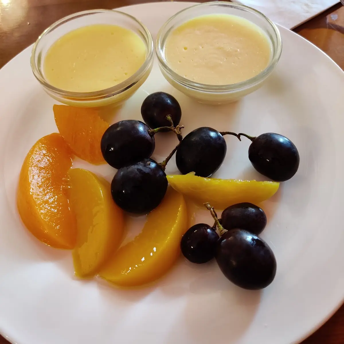 Puding És Gyümölcs