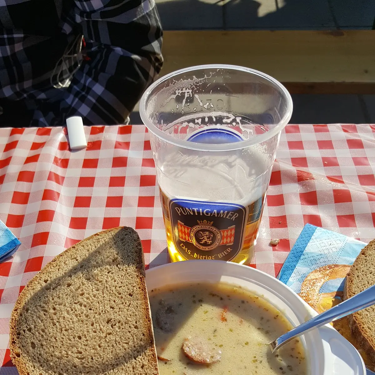 Geselchte Würschtelsuppe