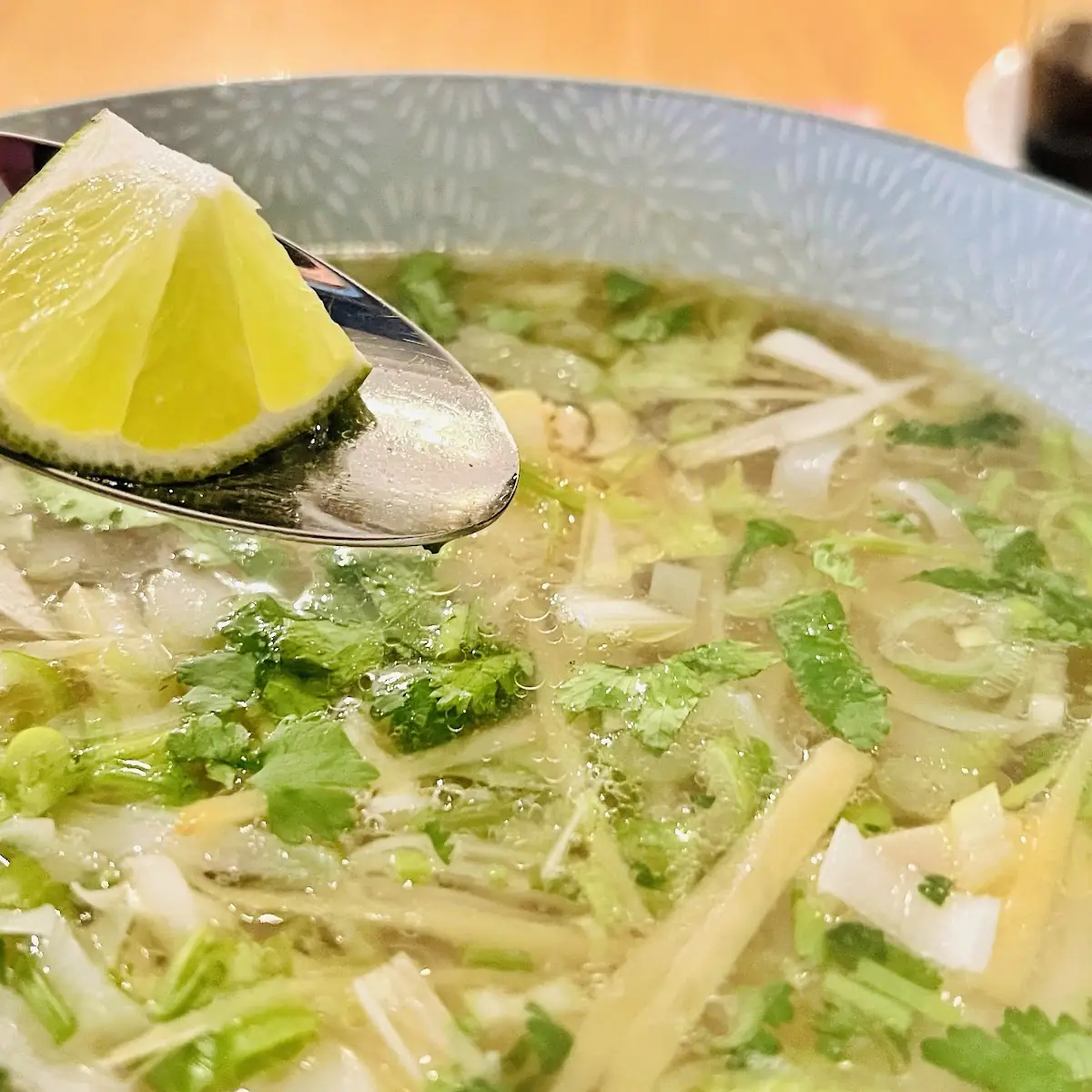 Nudelsuppe Mit Hühnerfleisch