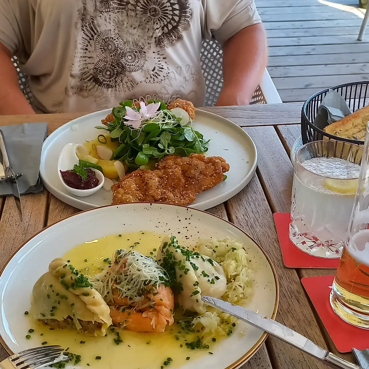 Backhendlsalat Sowie Kärntner Nudl Kudl Mudl