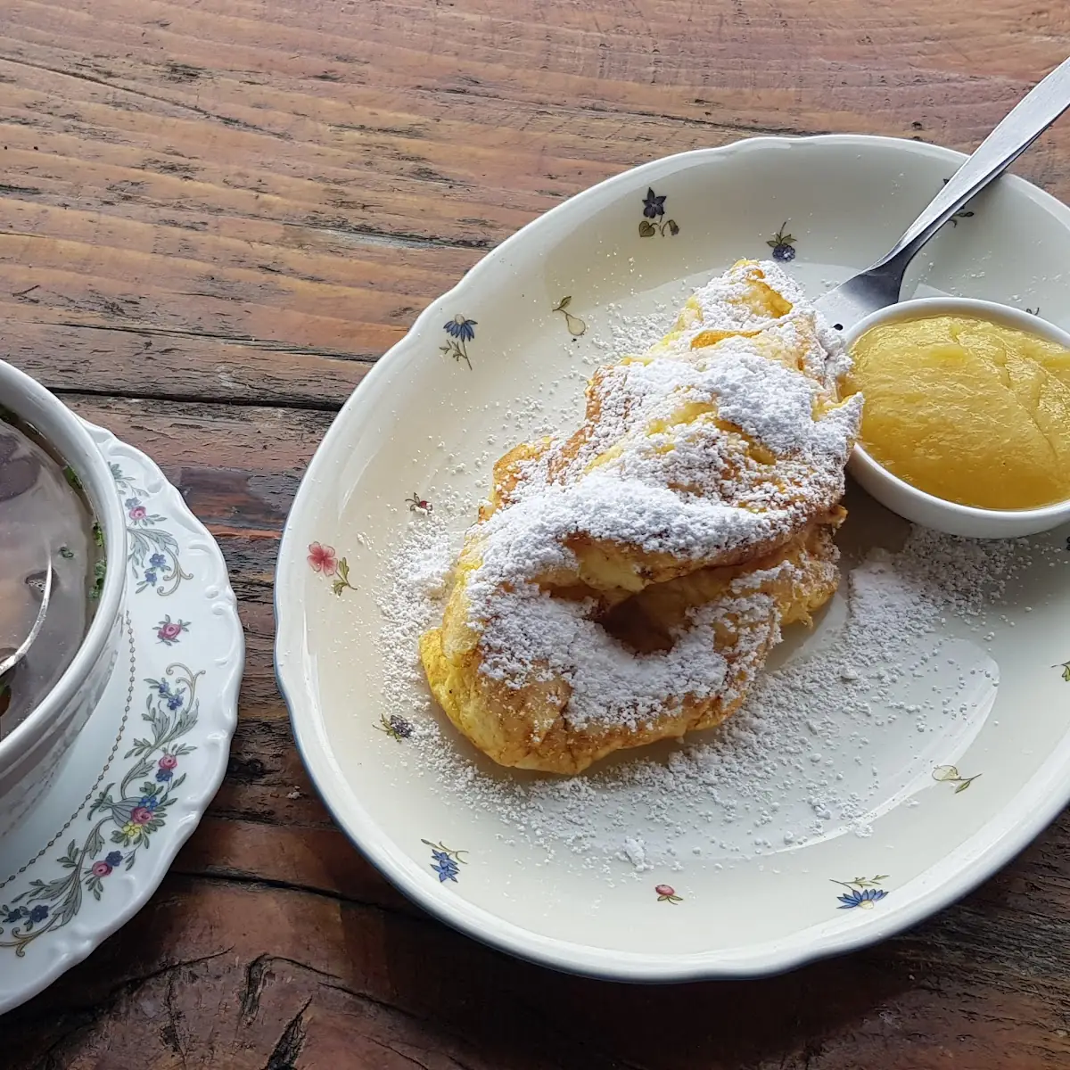 Speckknödel Suppe