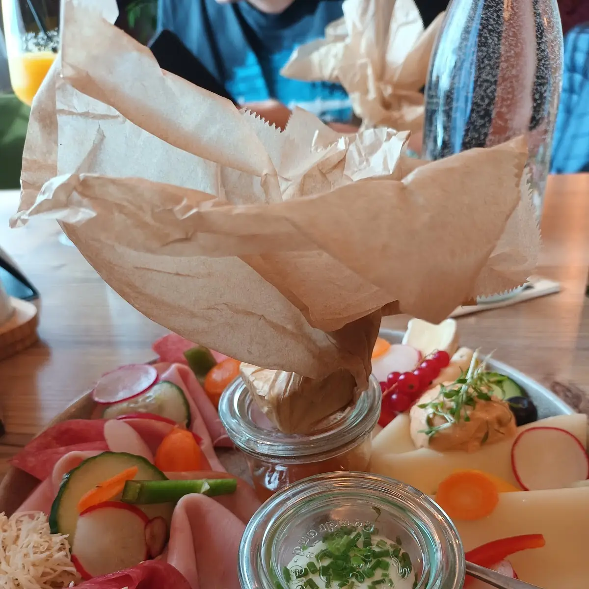 Reichhaltiges Frühstück