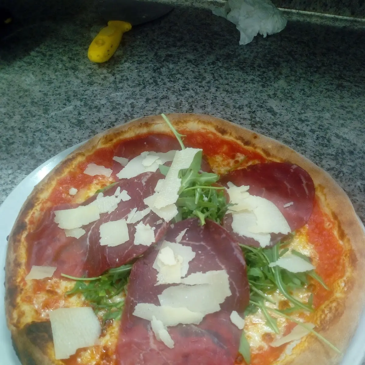 Pizza Bresaola