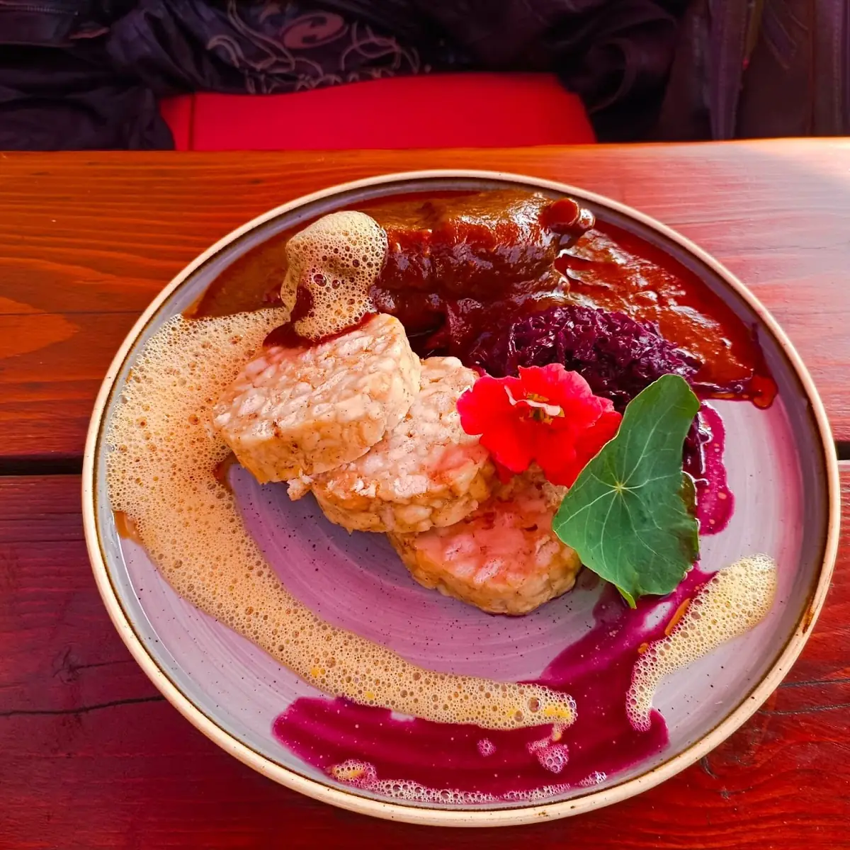 Hirschbraten Mit Servettenknödel