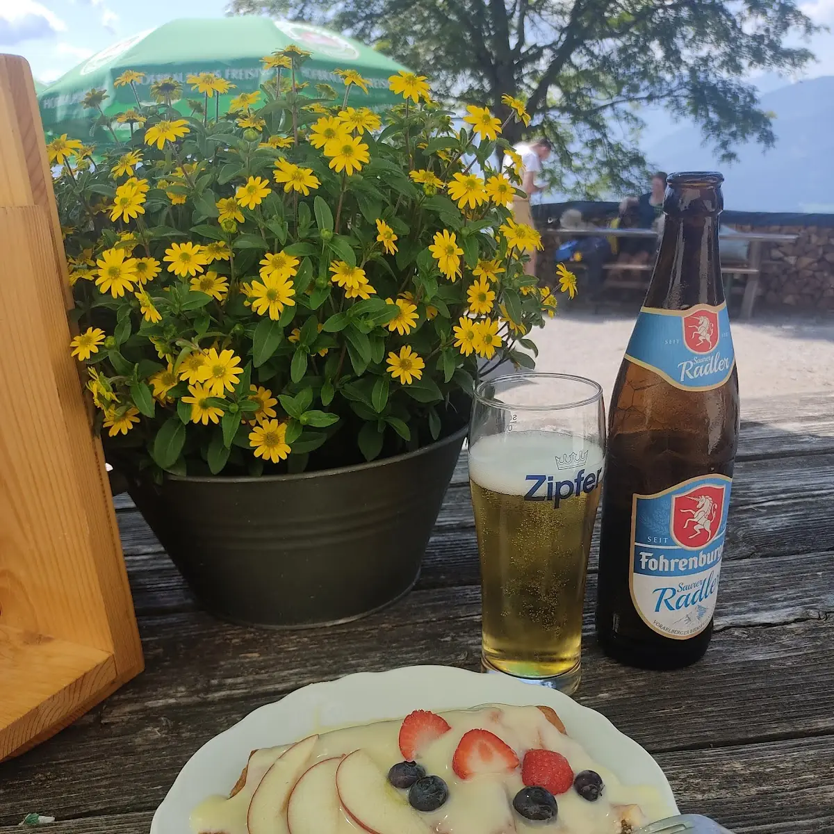 Topfenstrudel Mit Vanillesauce