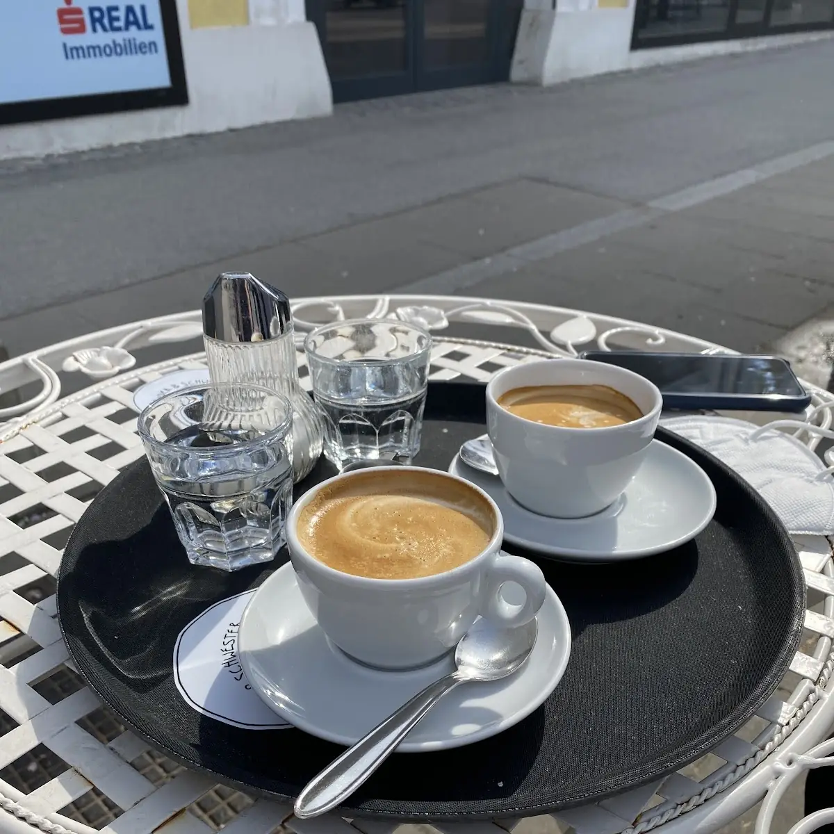 Großer Brauner Cappuccino