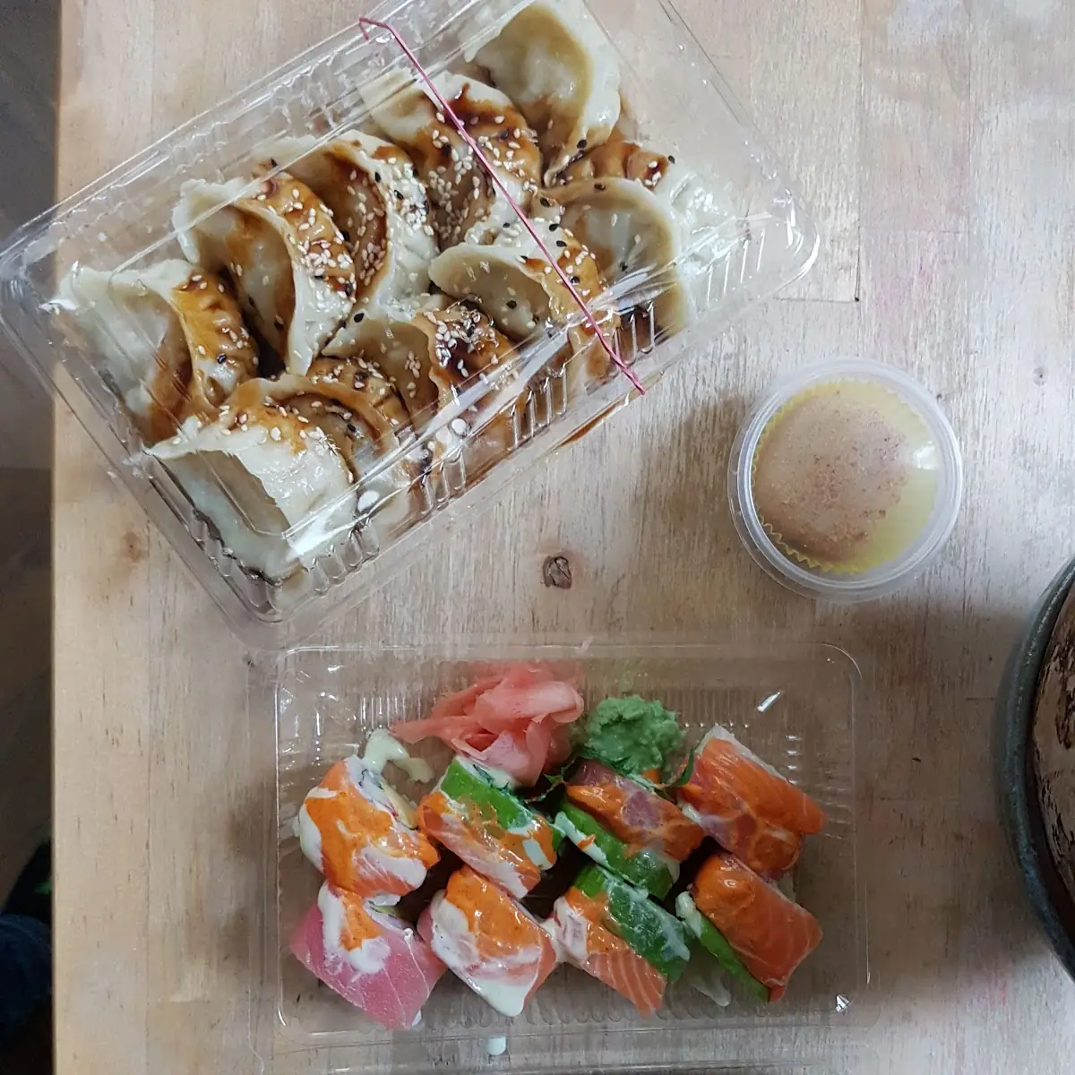 Avocado Maki Box