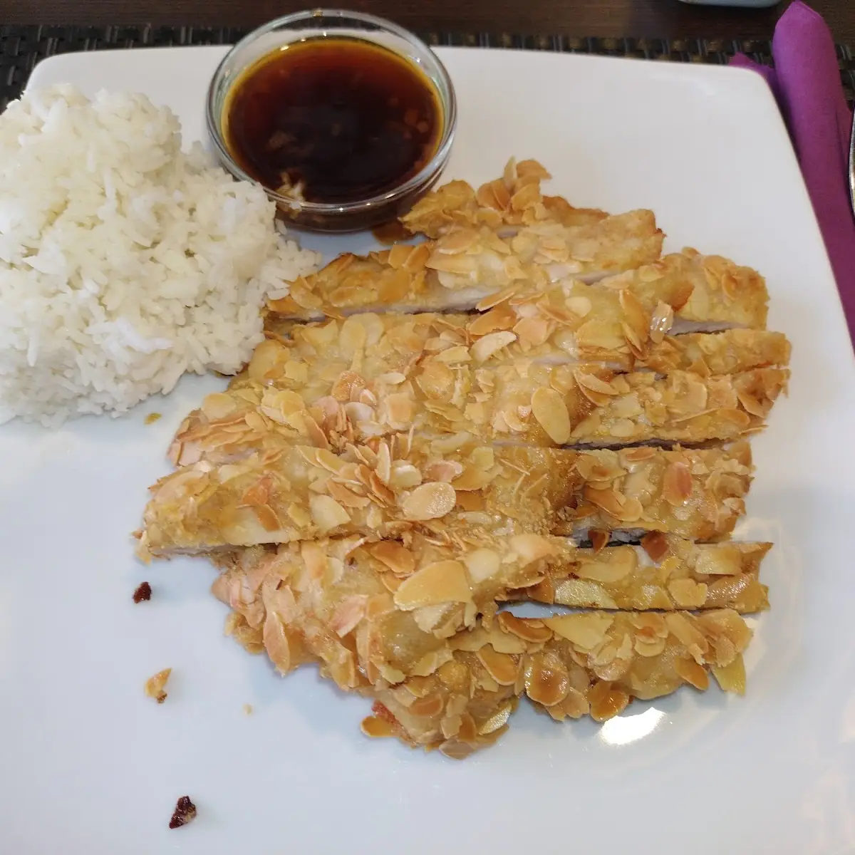 Huhn In Mandeln