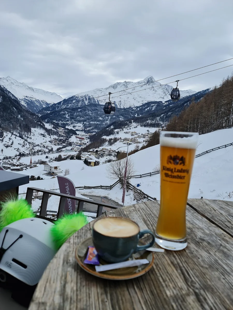 Cappuccino Und Ein Weißbier