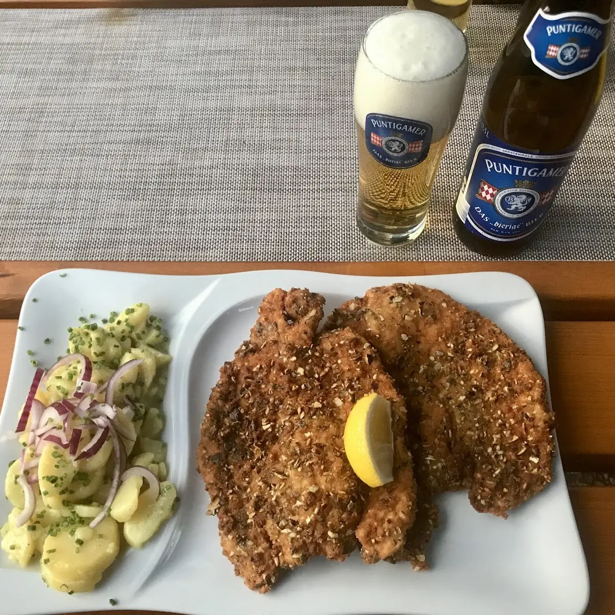 Steirerschnitzel Mit Kartoffelsalat