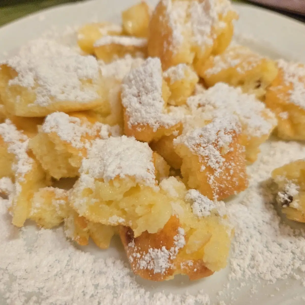 Kaiserschmarrn Mit Zwetschgenröster