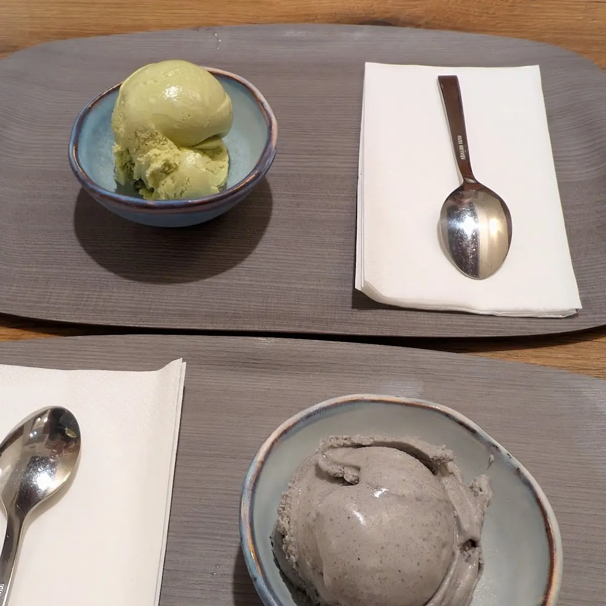 Sesam Und Matcha Eis