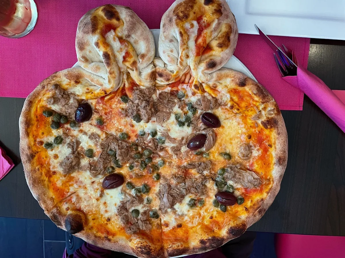 Pizza Tonno