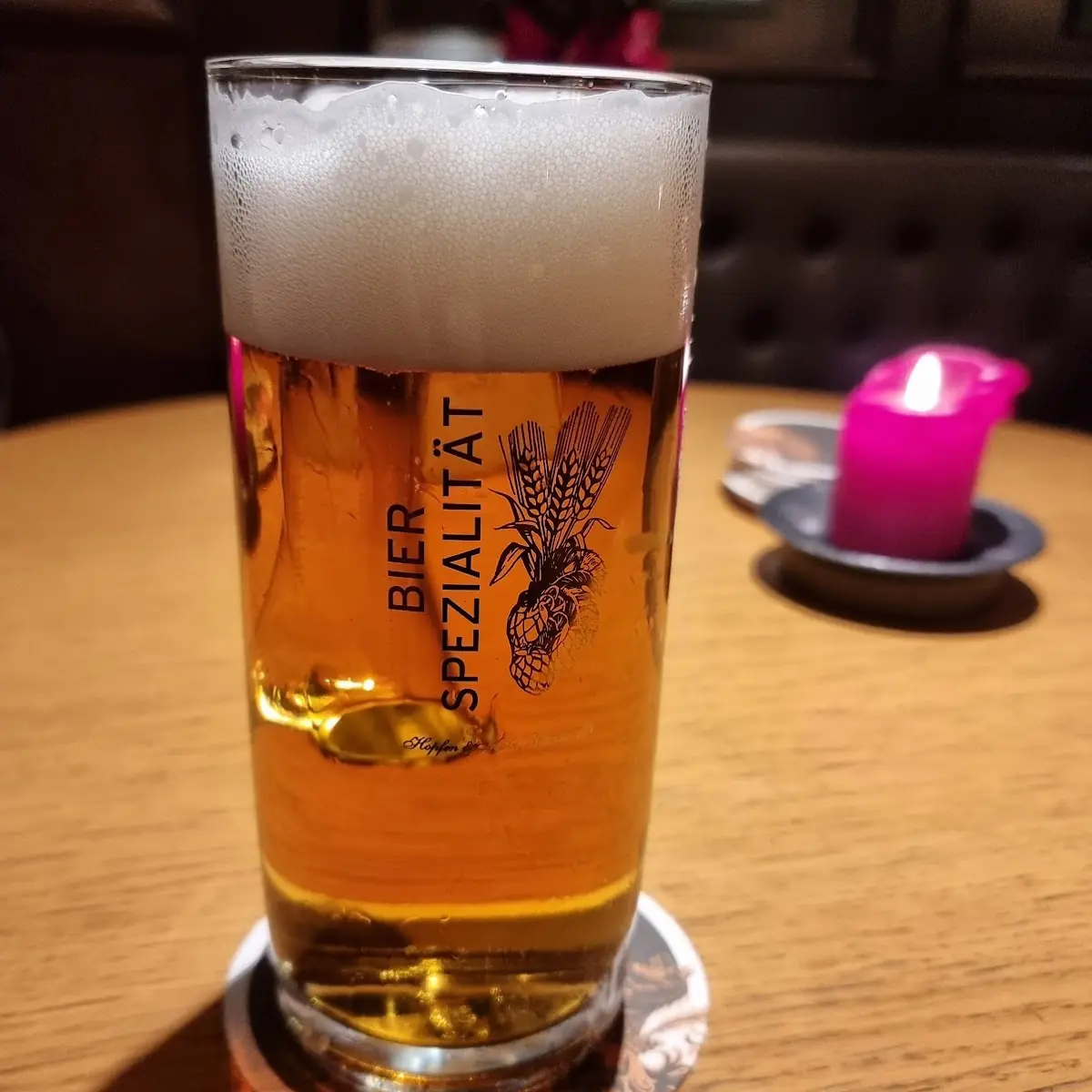 Großes Bernstein Bier
