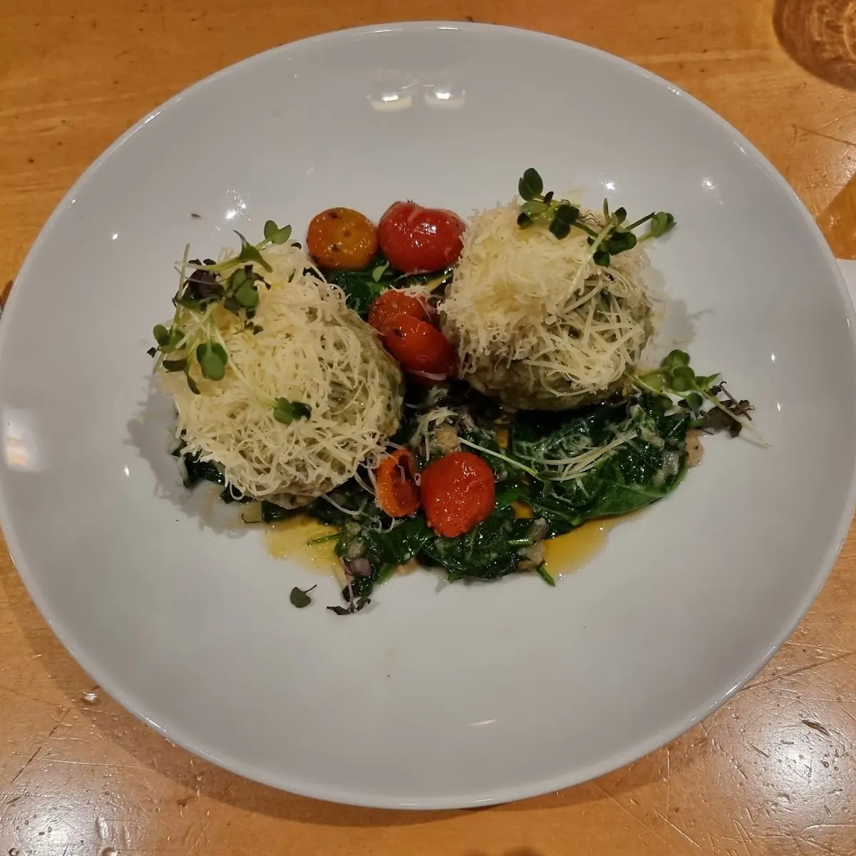 Spinat-bergkäse-knödel