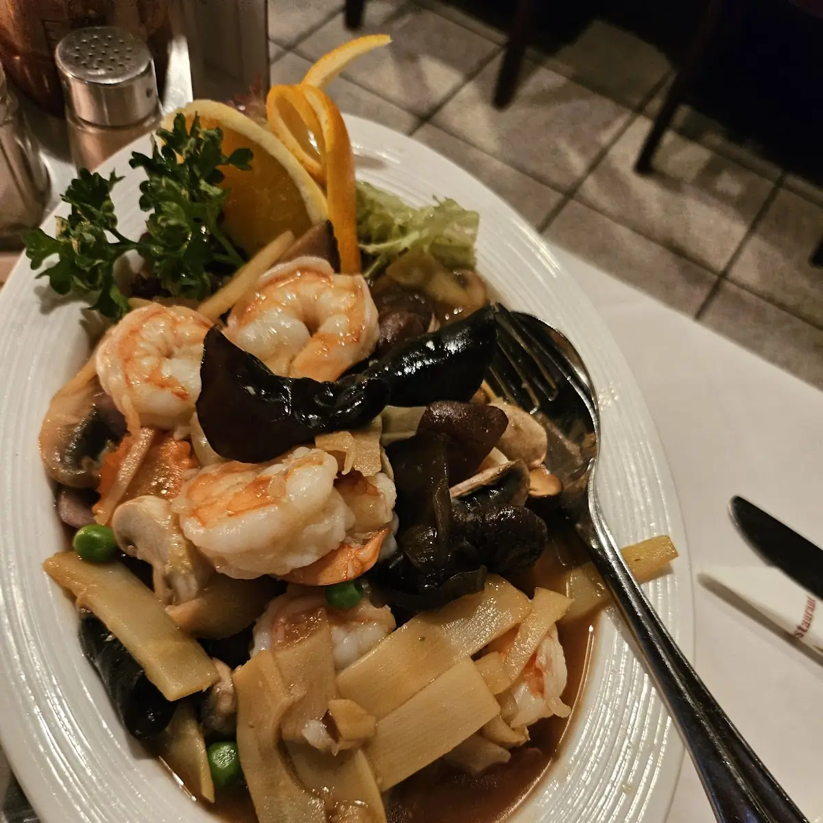 King Prawns with Chinese Mushrooms and Bamboo Sprouts