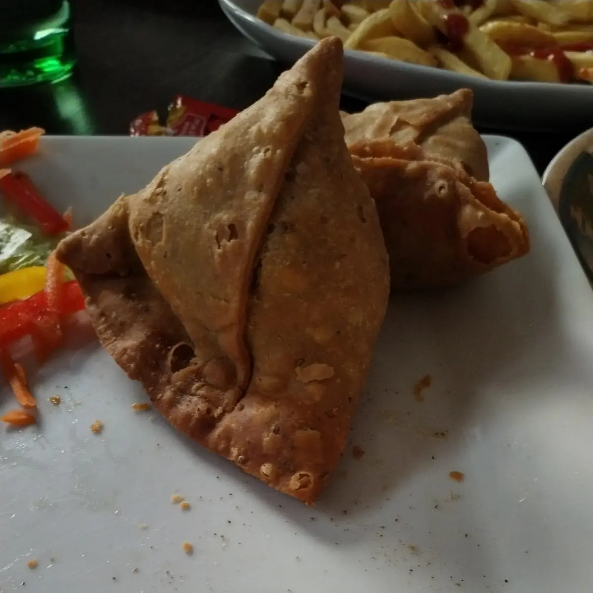 Vegetable Samosa 2stk