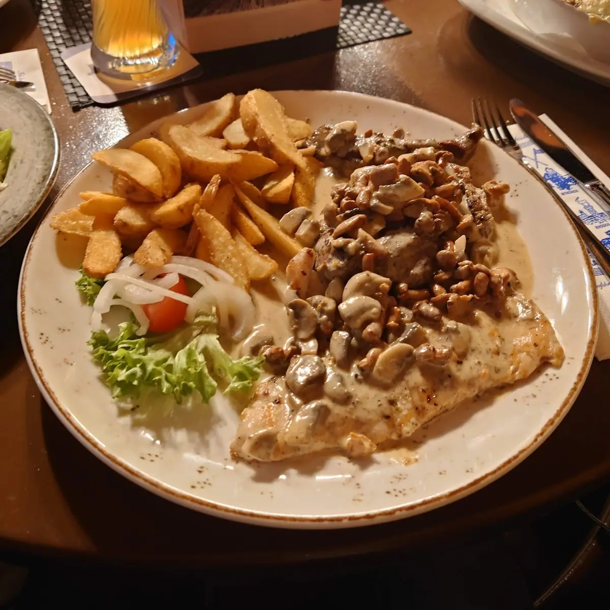 Nr 83 Lamm Rind Huhn Filets Mit Pfifferlingen Und Wedges Ein Traum