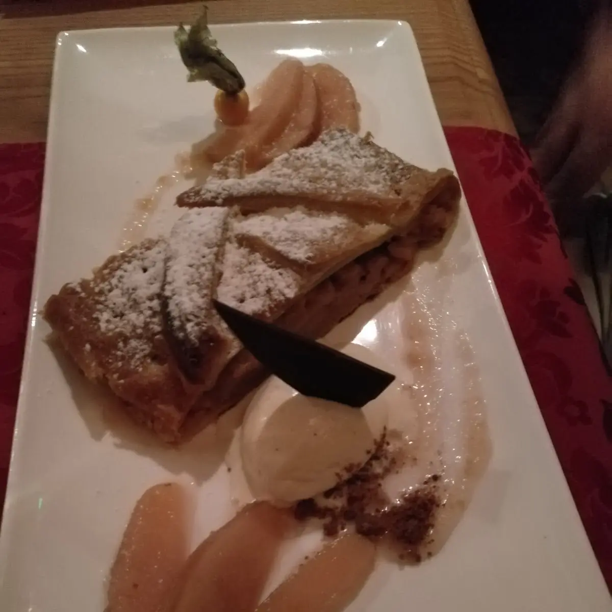 Apfelstrudel