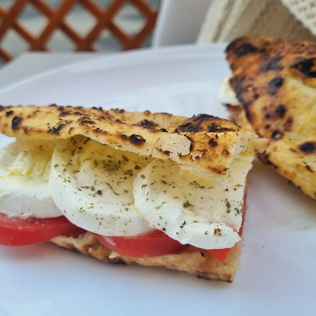 Panuozzo Caprese