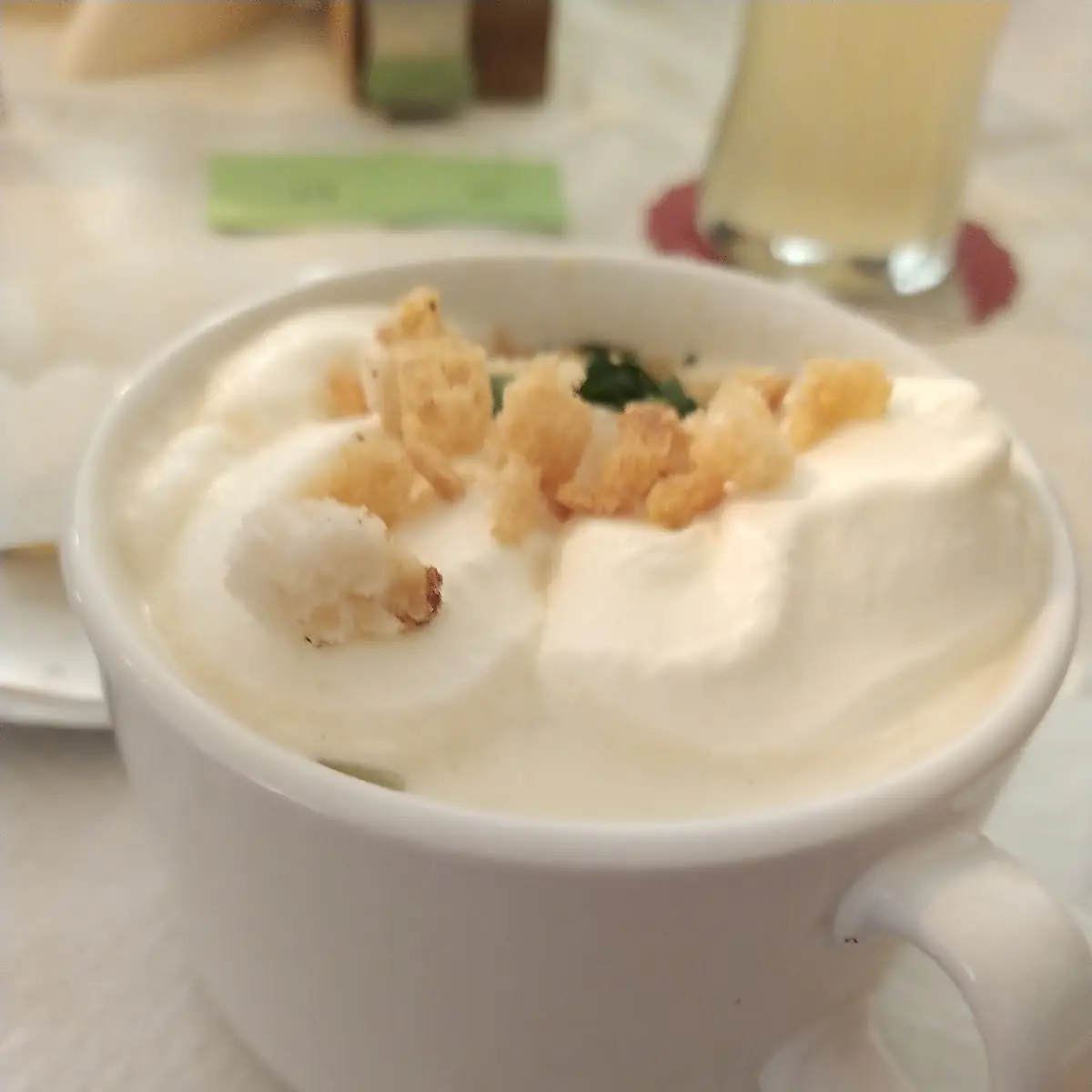 Knoblauchcremesuppe