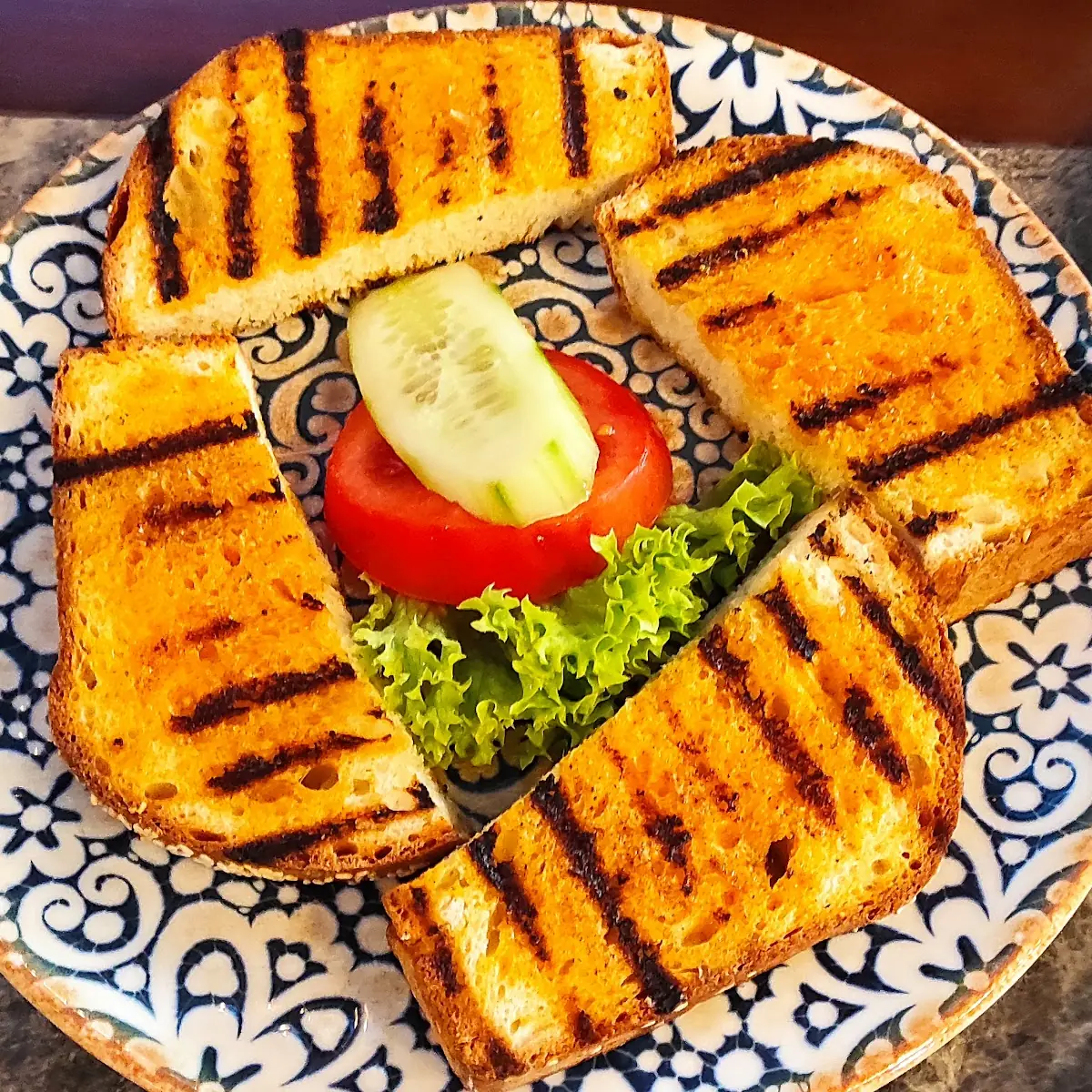 Knobauchbrot Maisbrot
