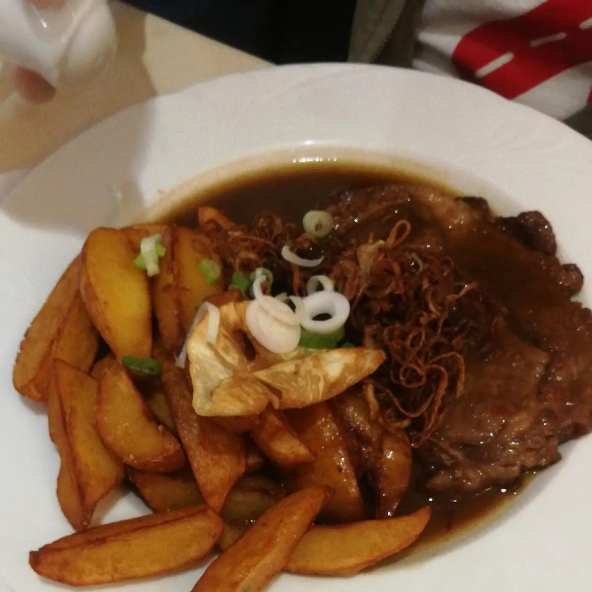 Zwieblrostbraten