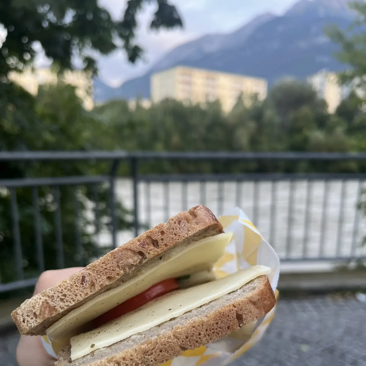 Jausenbrot Mit Ei Lauch Und Käse