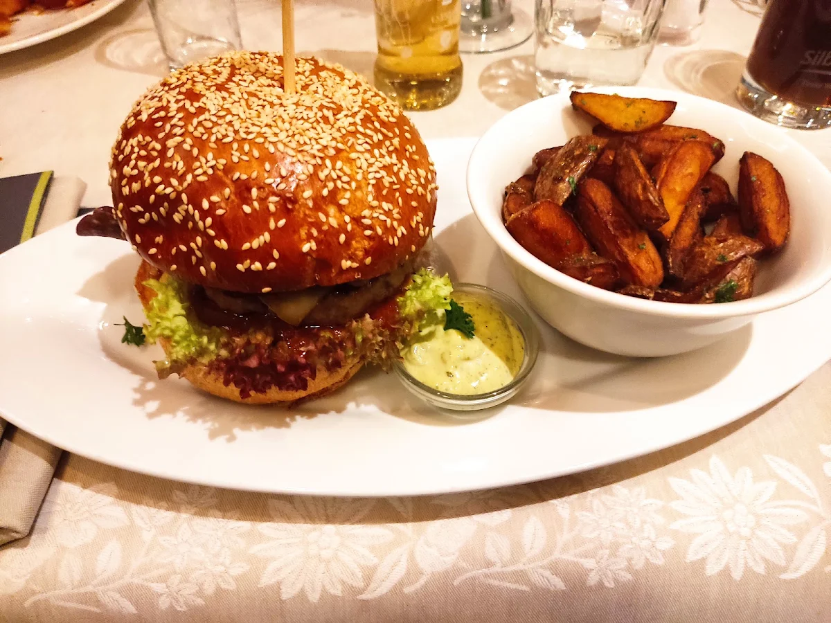 Liebstöckl-burger Rindfleisch-patty