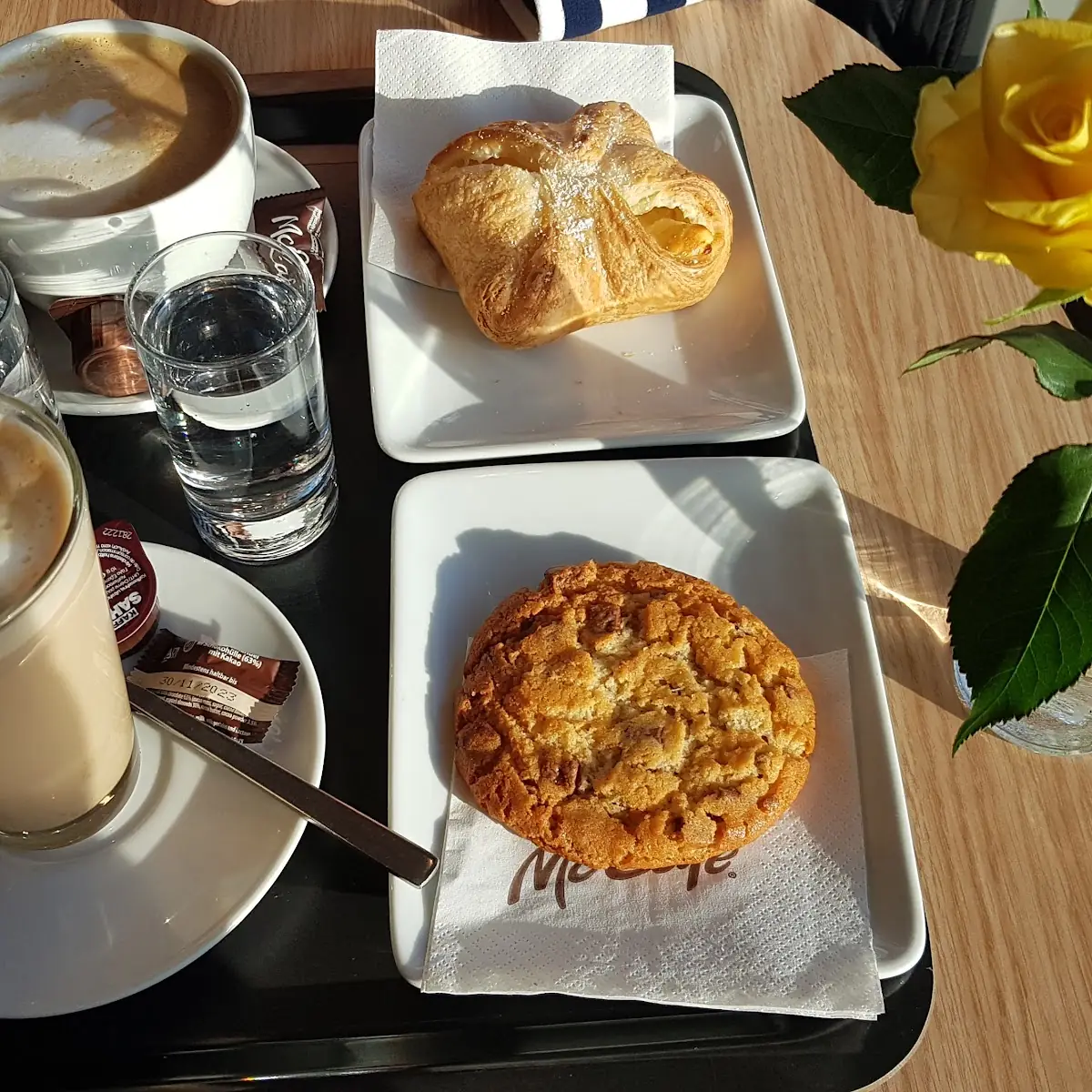 Cappuccino Topfen Golatsche Latte Macchiato Schokokekse