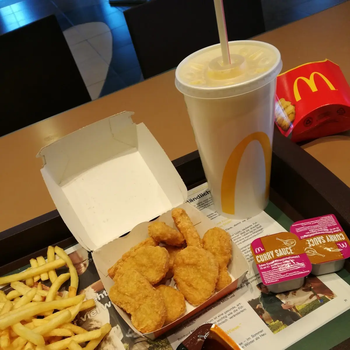 Royal Mit Käse Pommes Und Gebackener Camembert