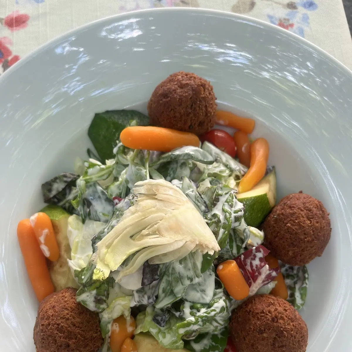 Falafel Salad