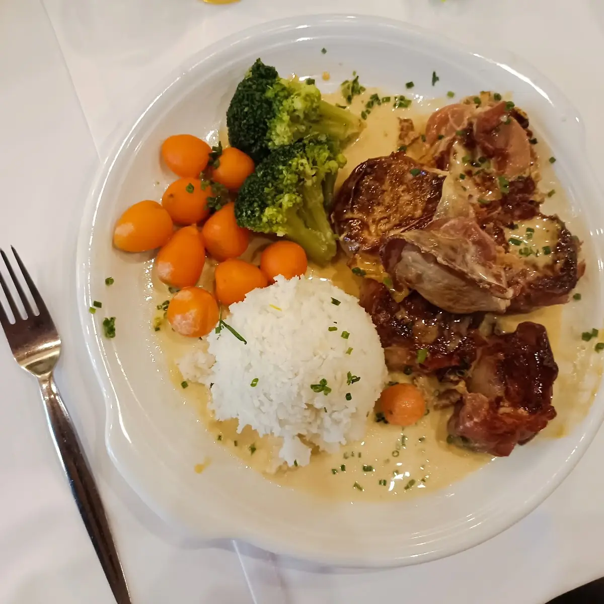 Filetsteak Im Speckmantel Reis Und Gemüse